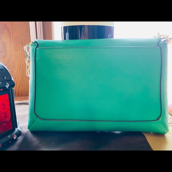 Henri Bendel shoulder /clutch